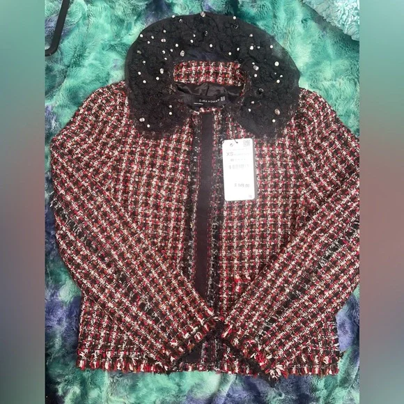 Zara Women's Red and Black Tweed Jacket